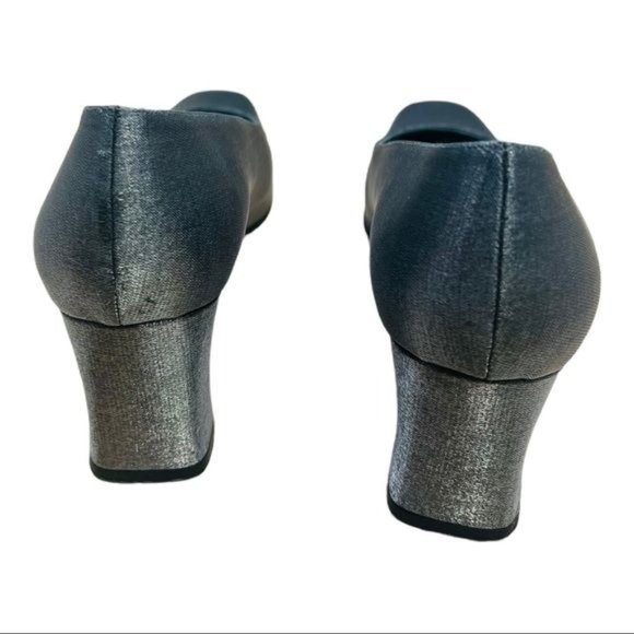 Stuart Weitzman Anna Pewter Matte Lame Pumps 2.5 Inch Block Heel Women’s Size 9 - Picture 7 of 12